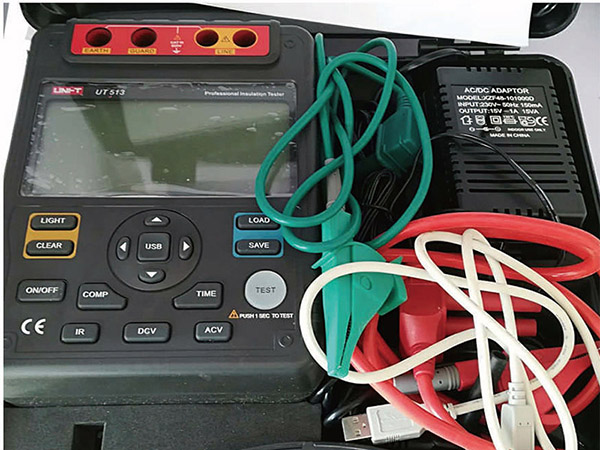 兆欧表2500V UT513