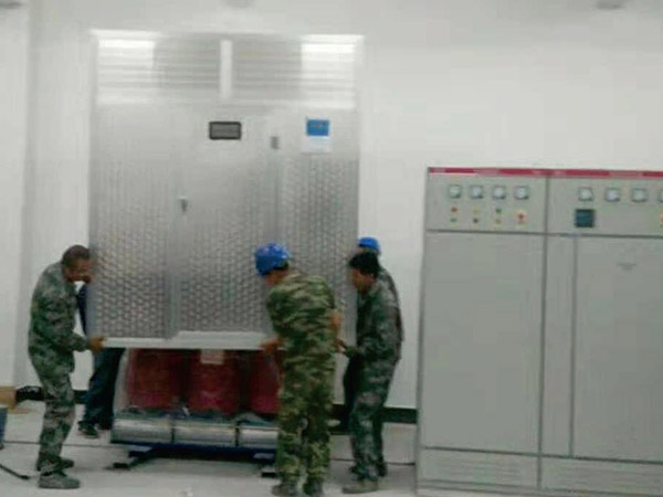 华普置业1600kva配电室